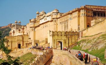 Magical 3 Days Jaipur Culture and Heritage Vacation Package