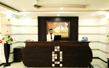 Magical 4 Days 3 Nights Kashmir Friends Holiday Package