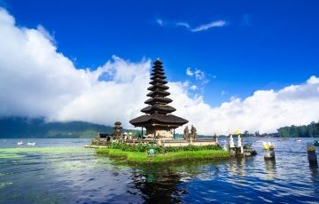Pleasurable 7 Days 6 Nights Bali with Singapore Vacation Package