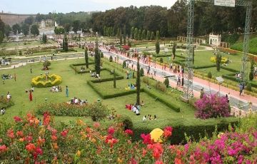Memorable Ooty Tour Package for 4 Days 3 Nights