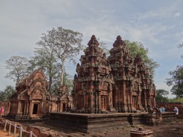 Memorable ANGKOR TEMPLE Tour Package for 4 Days 3 Nights from Cambodia