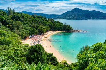 Amazing 4 Days 3 Nights Phuket Honeymoon Tour Package