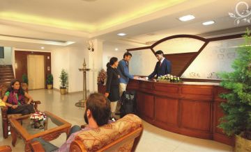 Pleasurable 4 Days 3 Nights Munnar Lake Trip Package