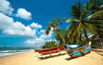 4 Days 3 Nights Colombo with Bentota Family Tour Package