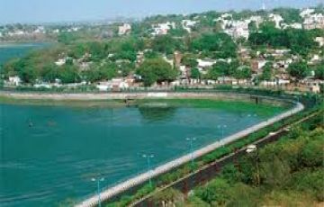 Experience 5 Days Bhopal to Bhimbetka Trip Package