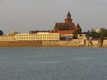 Memorable 5 Days Ahmedabad to Bhuj Holiday Package