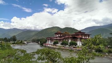 Beautiful 6 Days 5 Nights Thimphu, Paro with Phuentsholing Tour Package