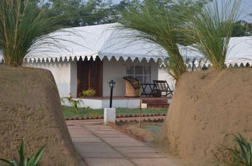 Best 2 Days 1 Night Sawai Madhopur Wildlife Tour Package Best 2 Days 1 Night Sawai Madhopur Wildlife Tour Package