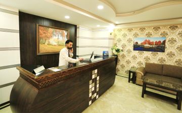 Magical 4 Days 3 Nights Kashmir Friends Holiday Package