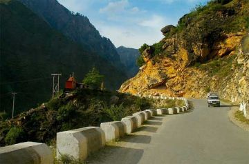 7 Days 6 Nights Shimla, Delhi, Manali and Chandigarh Friends Vacation Package