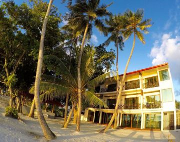 Amazing 5 Days 4 Nights Thulusdhoo Beach Holiday Package
