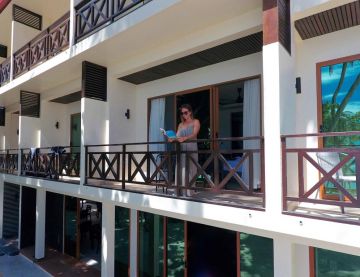 Amazing 5 Days 4 Nights Thulusdhoo Beach Holiday Package