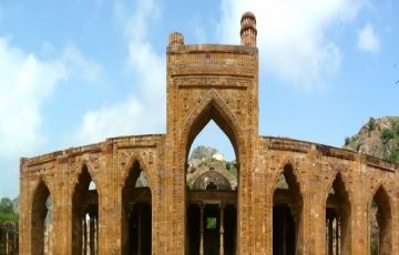 Experience 2 Days 1 Night Ajmer Shopping Vacation Package