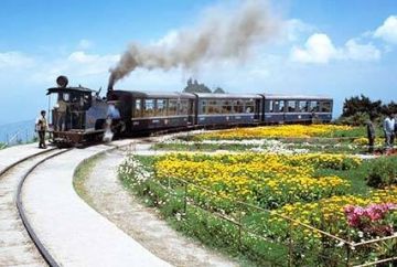 Memorable 6 Days 5 Nights Darjeeling Mountain Tour Package