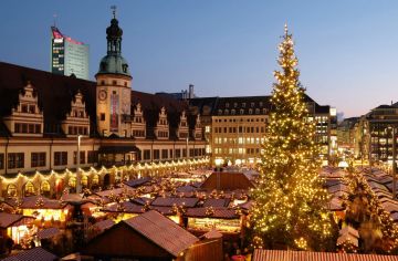 8 Days 7 Nights Amsterdam, Zurich, Paris with Munich Mosque Trip Package