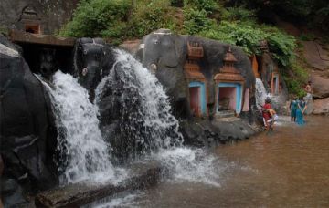 Amazing 3 Days 2 Nights Chikmagalur Temple Vacation Package