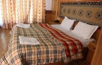 7 Days 6 Nights Leh to Pangong Trek Holiday Package