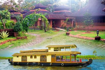 Magical Alleppey Nature Tour Package for 2 Days