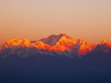 Beautiful 3 Days Darjeeling Family Trip Package