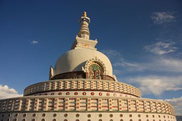 9 Days 8 Nights SRINAGAR to Leh River Vacation Package