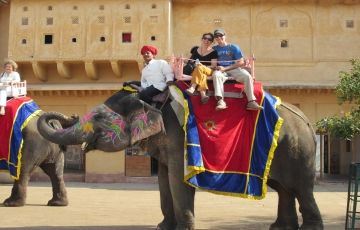 Best 2 Days 1 Night New Delhi with Jaipur Trip Package