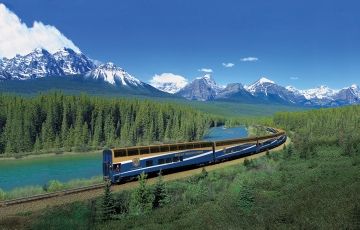 Beautiful 14 Days 13 Nights Niagara, Toronto, Kingston, Montreal, Banff, Jasper with Vancouver Tour Package