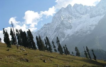 Experience 5 Days 4 Nights Gulmarg Vacation Package