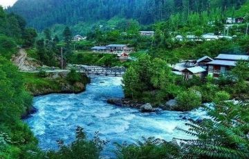Beautiful 4 Days 3 Nights Srinagar, Gulmarg with Pahalgam Tour Package