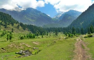 Beautiful 4 Days 3 Nights Srinagar, Gulmarg with Pahalgam Tour Package