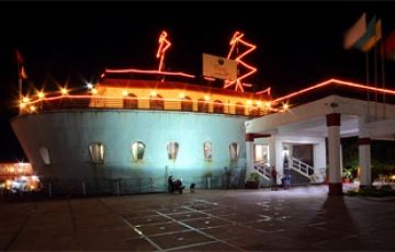 Experience 4 Days New Delhi to Goa Vacation Package