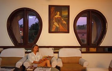 Experience 4 Days New Delhi to Goa Vacation Package