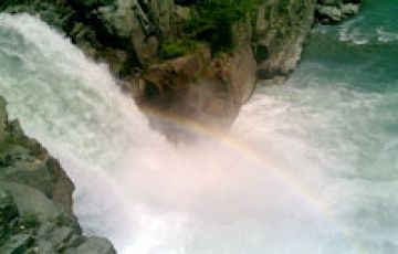 Experience 5 Days 4 Nights Srinagar, Pahalgam and Gulmarg Tour Package