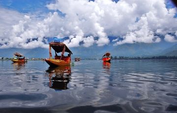 Magical 5 Days 4 Nights Kashmir Vacation Package