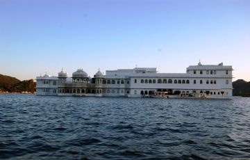 5 Days 4 Nights Mount Abu Vacation Package