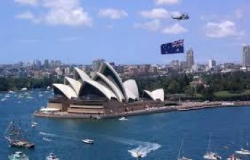 Memorable 14 Days 13 Nights Melbourne, Brisbane, Movieworld, Seaworld with Adventure Cruise Trip Package