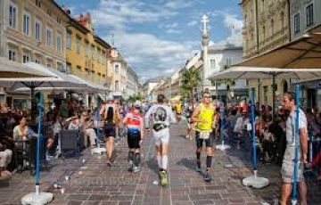 Best 8 Days 7 Nights Vienna, Prague, Bratislava with Budapest Tour Package