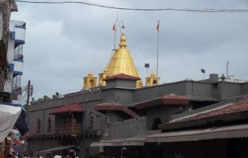 4 Days 3 Nights Shirdi, Nashik and Aurangabad Holiday Package