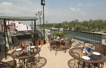 Experience 3 Days 2 Nights Haridwar, Rishikesh and Rajaji National Park Tour Package