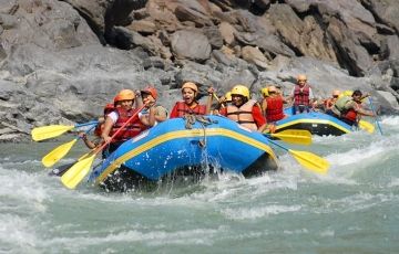 Family Getaway 2 Days 1 Night Rishikesh, Shivpuri with Haridwar Vacation Package