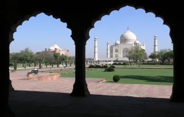 Family Getaway 14 Days 13 Nights Delhi, Agra, Jaipur, Alsisar with Goa Holiday Package