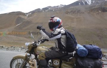 Beautiful 14 Days 13 Nights Pangong Lake Tour Package