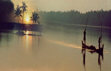 Beautiful 8 Days 7 Nights Munnar, Alleppey, Thekedy, Kovalam and Kanyakumari Holiday Package