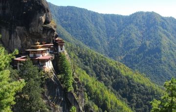 Memorable 7 Days 6 Nights Thimphu, Paro, Punakha with Etc Holiday Package