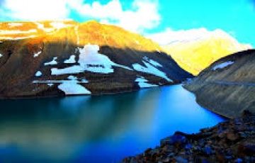 8 Days 7 Nights Leh and Pongong Holiday Package