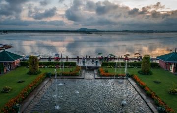 Amazing 8 Days 7 Nights Sonamarg Holiday Package