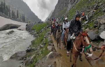 Amazing 7 Days 6 Nights Srinagar, Neelgrat, Holy, Amarnath and Sonmarg Vacation Package