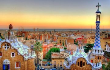 Amazing 9 Days 8 Nights Barcelona, Paris with Amsterdam Trip Package