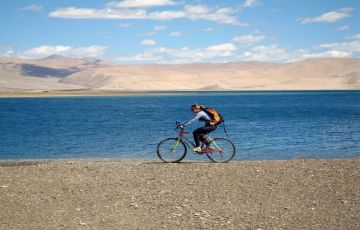 Experience 6 Days 5 Nights Leh, Nubra Valley and Pongong Trip Package