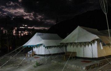 Magical 9 Days 8 Nights Srinagar Trip Package