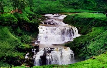 Ecstatic 5 Days 4 Nights Colombo, Bentota, Nuwara Eliya with Sigiriya Holiday Package